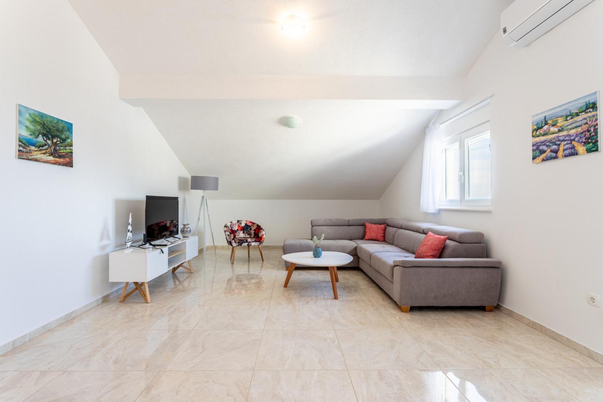 Villa Anna perfect for families&groups Podstrana Esterno foto